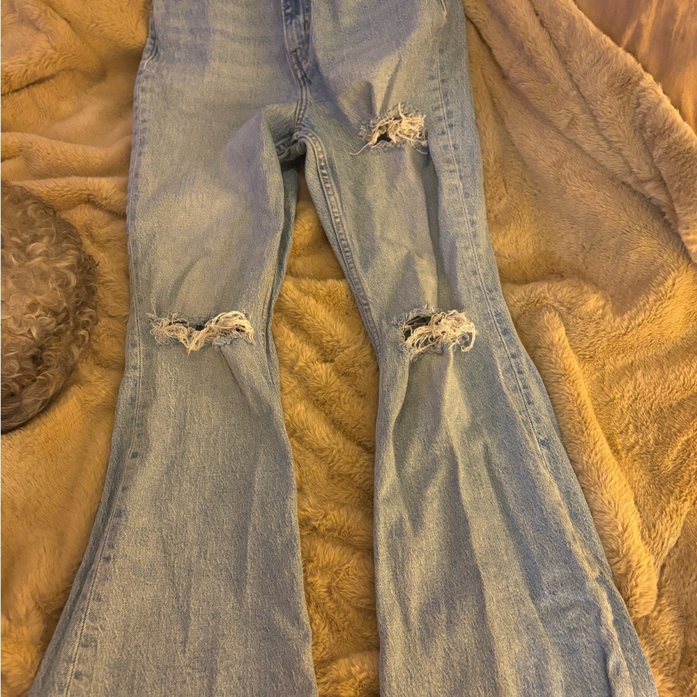 Distressed Levis 70s flare